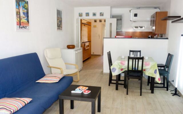 Hameau de Provence 28179