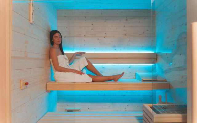 Life Hotel