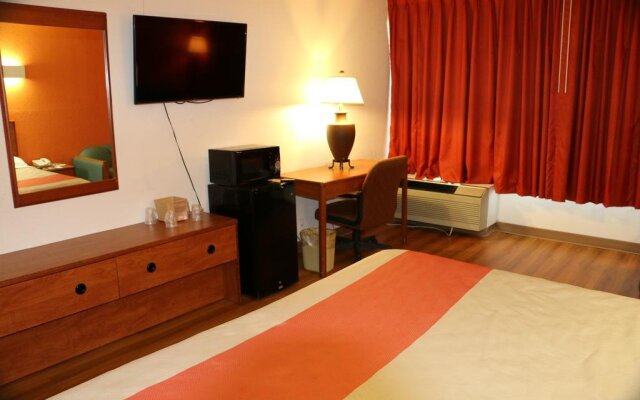 Motel 6 Tulsa Airport