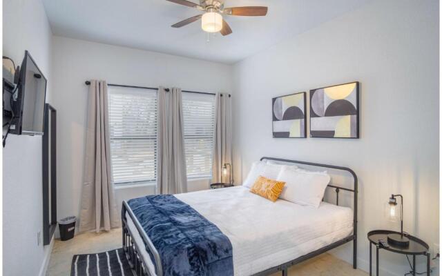 BRAND NEW Stylish 3BR2BA Near Exciting Downtown