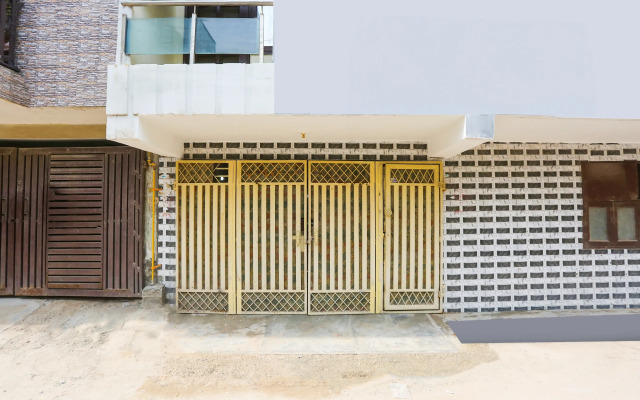 Super Hotel O Dwarka Metro