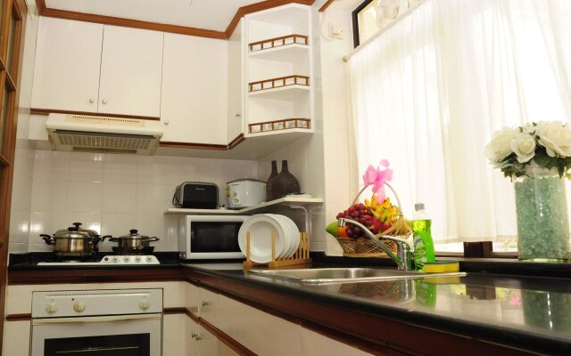 Riverside Serviced Apartments