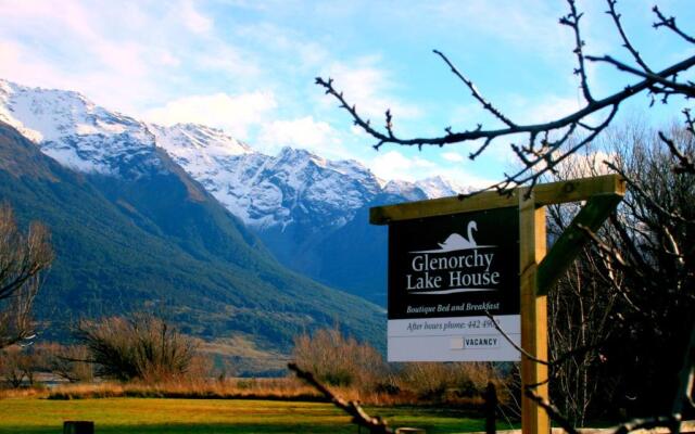 Glenorchy Lake House