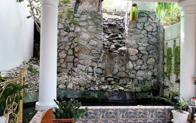Narong Ek Residence View & Pool Villa