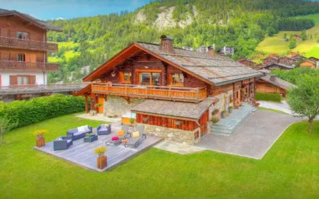 La Ferme a Juju - OVO Network