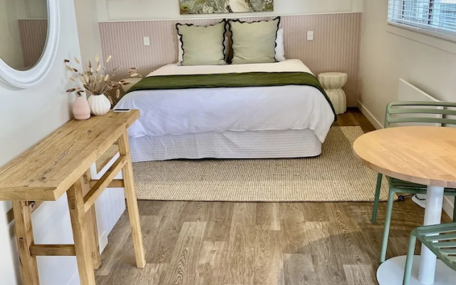 The Quarters – Guest Rooms – Turangi