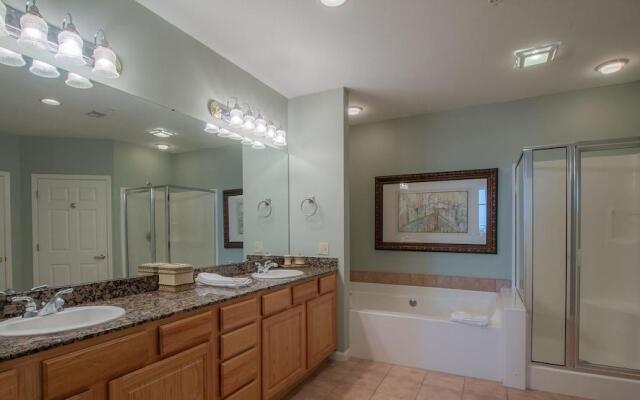 Legacy I 1305 Penthouse
