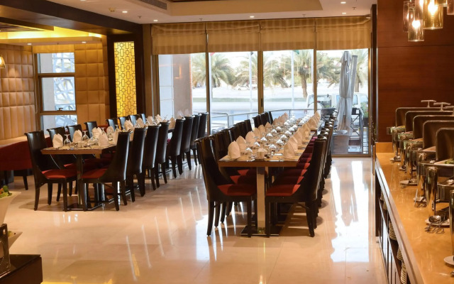 Best Western PLUS Fursan Hotel