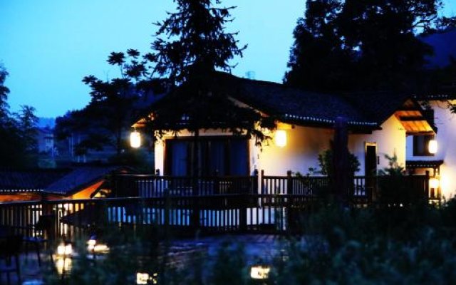 Shuimuxiaoxiang Holiday Guesthouse