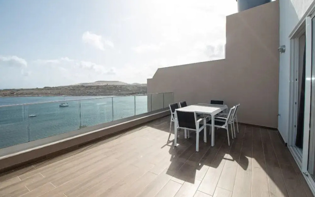 Stunning sea Views From a Gorgeous Penthouse