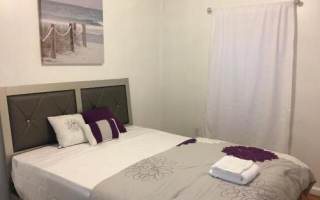 Mojoy Homesuites At Runyon