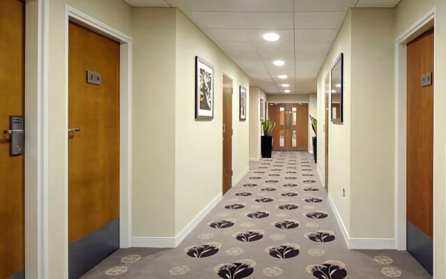 Oakwood House Hotel