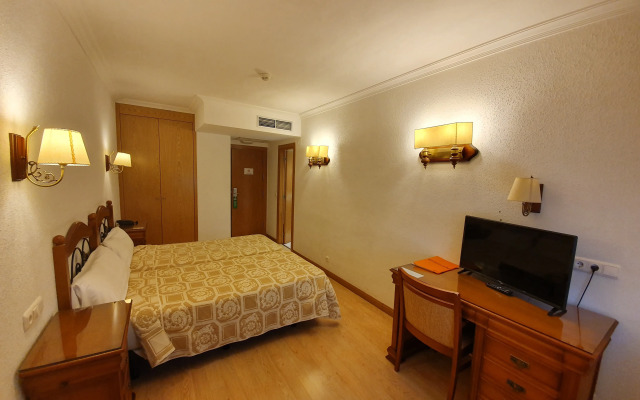 Hotel Abadía Camino Santiago