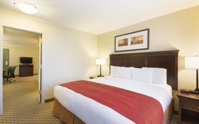 Country Inn & Suites by Radisson, Covington, LA