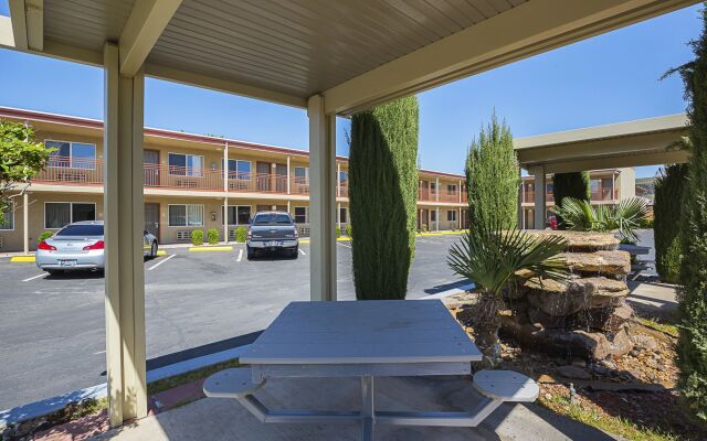 Econo Lodge Hurricane Zion Park Area