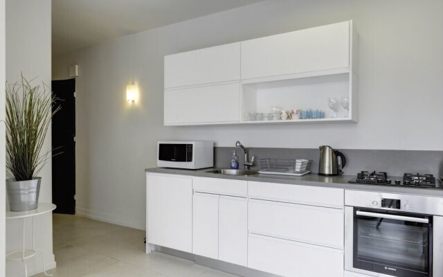 Modern Duplex 3 Bedrooms With A Terrace