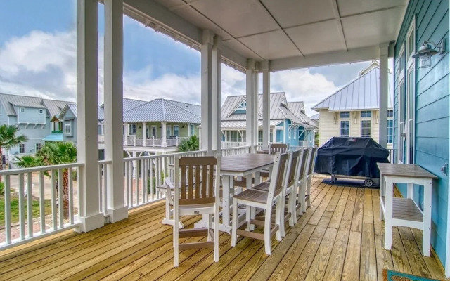 Seaside Sojourn 111 LA