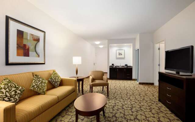 Hilton Garden Inn Edmonton International Airport