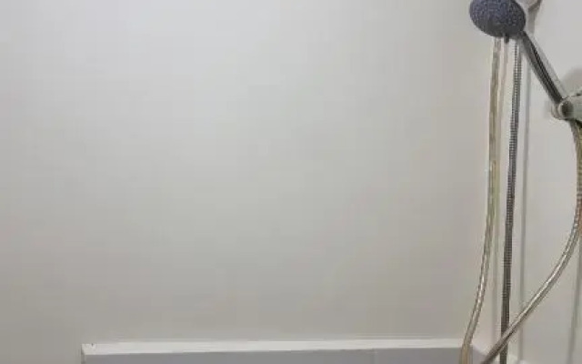 Mack's Awesome 15 with Netflix and FastUnliwifi