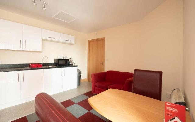 OYO Chase Suites