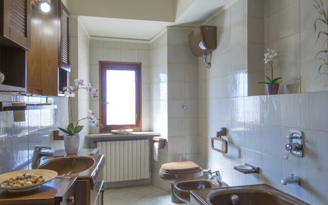 Appartamento  Paola by Vacation in Lucca