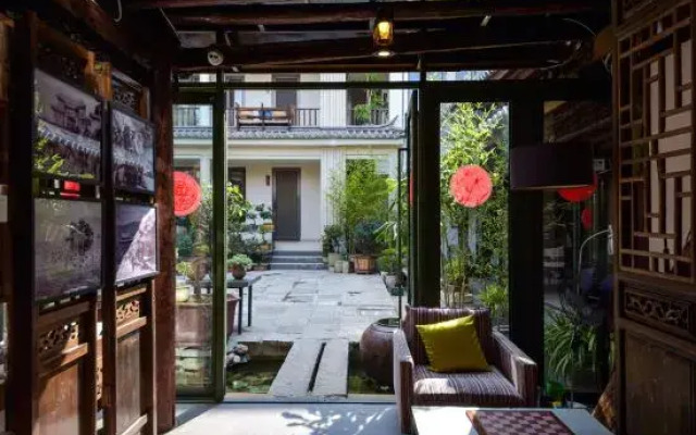 Jingui Hotel