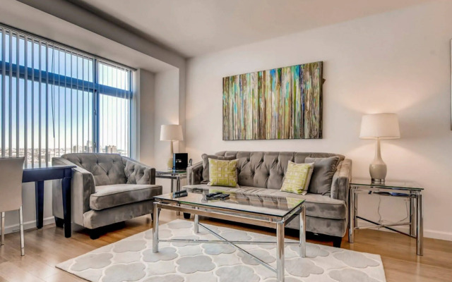 Global Luxury Suites at Kendall West