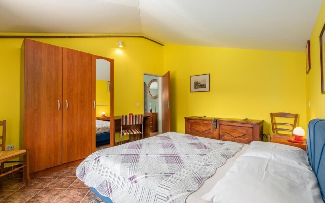 Stunning Apartment in Porec With 1 Bedrooms and Outdoor Swimming Pool