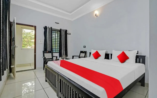 Oyo Flagship 808201 Hornbill Residency