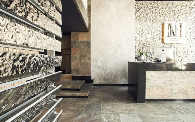 11 Mirrors Design Hotel