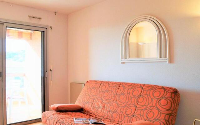 Appartement Le Lavandou, 1 pièce, 4 personnes - FR-1-251-230
