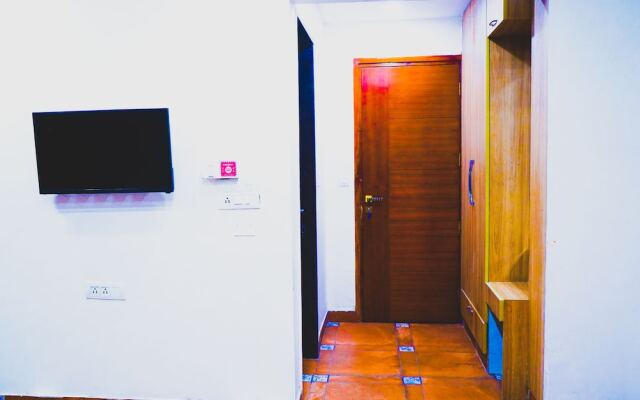 Roomshala 004 Mannat Residency