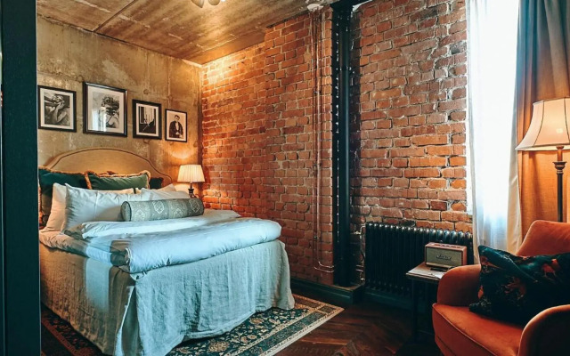 The Steam Hotel