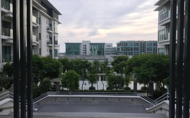 Borneo Coastal Residence - IMAGO Mall