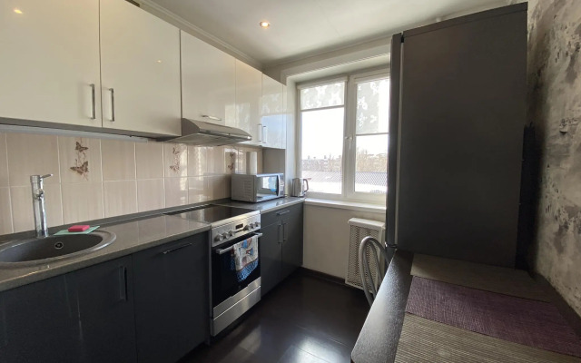 Апартаменты на улице имени Космонавта Поповича 106