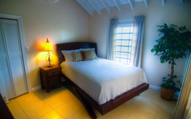 Grace Bay Beach Ocean Villas