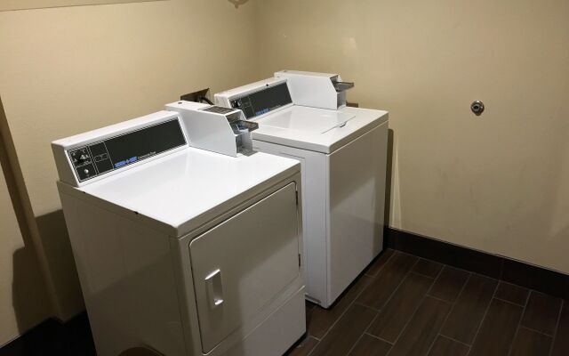 Comfort Suites Dodge City