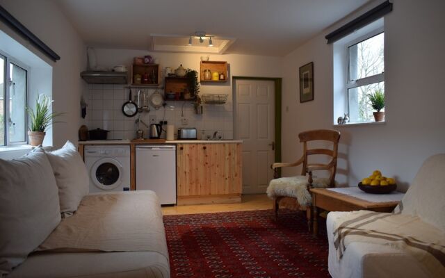 1 Bedroom Flat, Close to City Centre