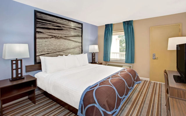 Super 8 By Wyndham Asbury Park