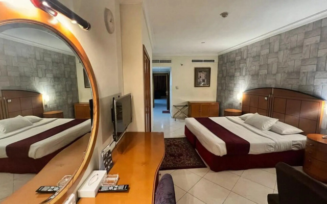 Dolphin Hotel Apartments