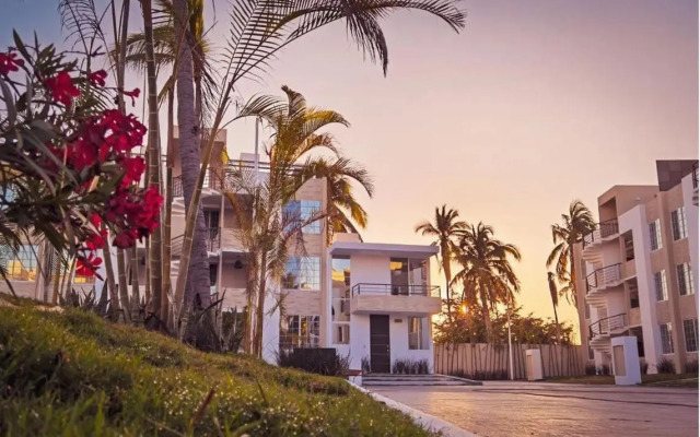 NUEVO ¡Hermoso departamento amueblado con alberca!