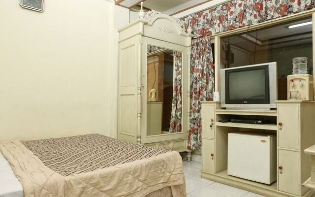 RedDoorz @ Teuku Umar