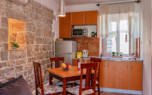 Apartments Bigovo Veljic