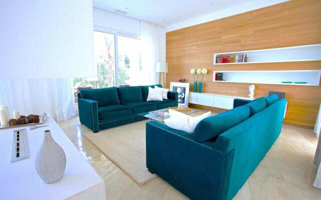 24550-Exquisite Villa Near Beach - Heated Pool