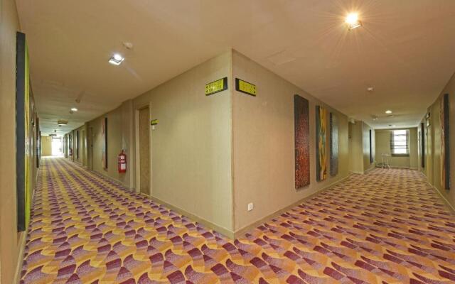 Townhouse Oak Melaka Near Dataran Pahlawan Formerly Ideals Hotel