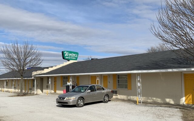 Winstons Air Conditioned Motel