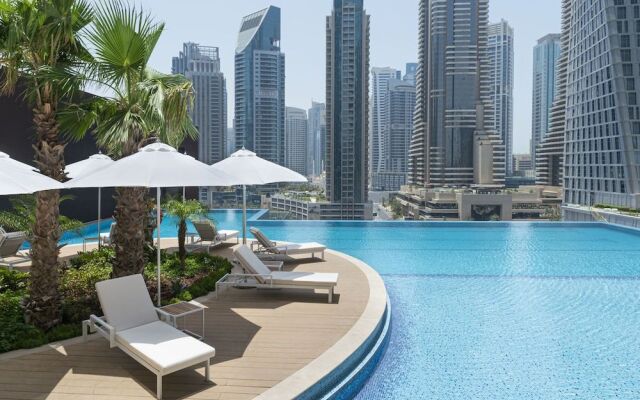 Jumeirah Living Marina Gate Hotel and Apartments