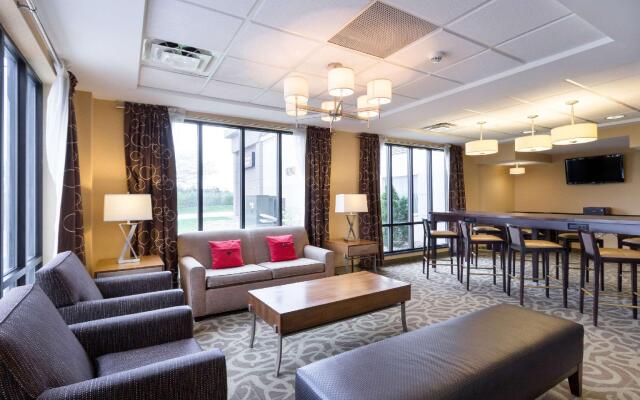 Clarion Hotel