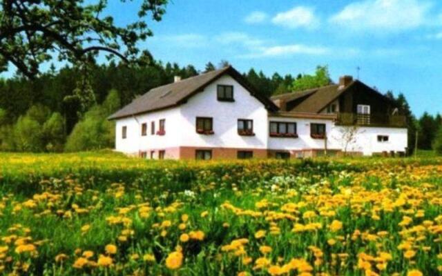 Gasthaus-Pension Zum Brandweiher