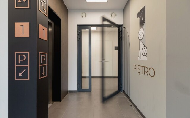 Studio Rakowicka by Renters